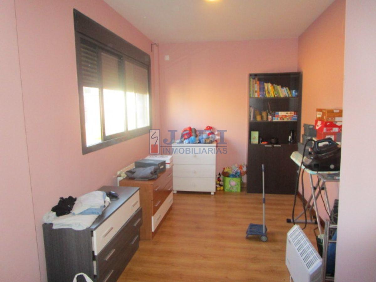 Venta de casa en Valdepeñas