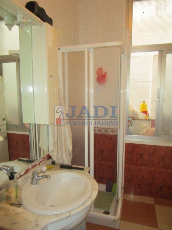 Venta de casa en Valdepeñas