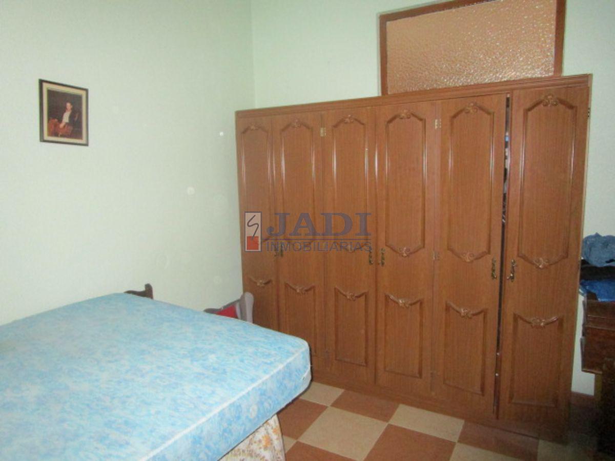 Venta de casa en Valdepeñas
