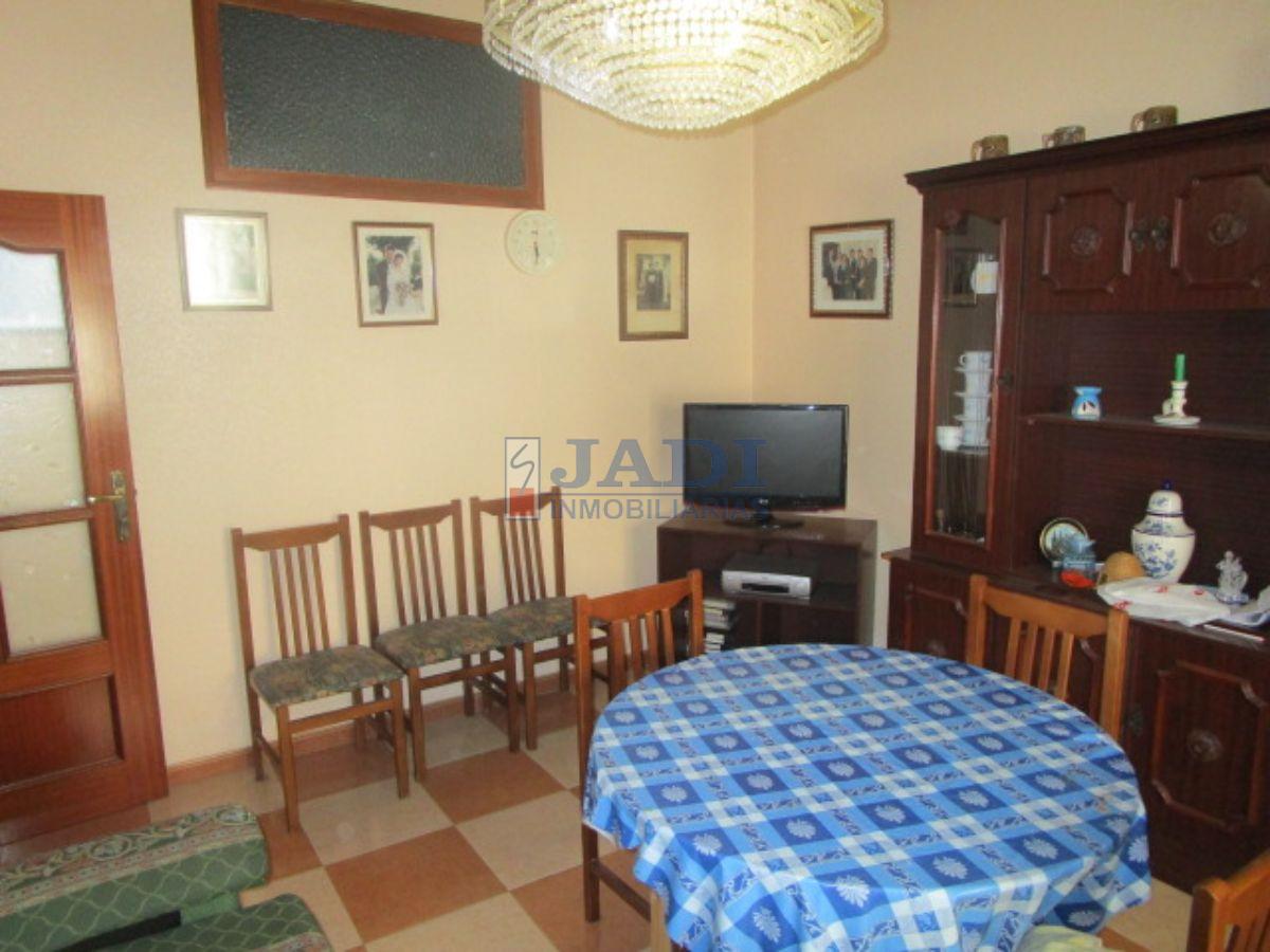 Venta de casa en Valdepeñas