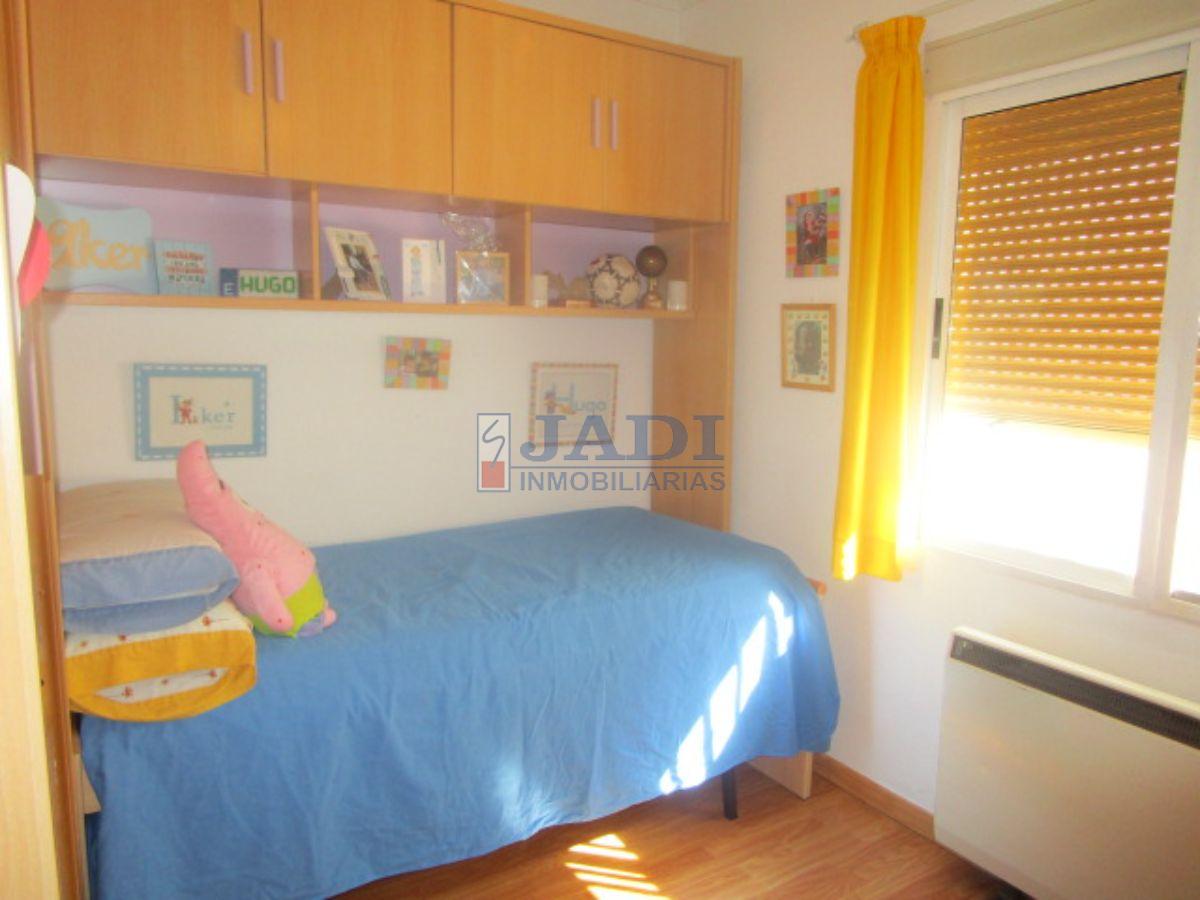 For sale of flat in Valdepeñas