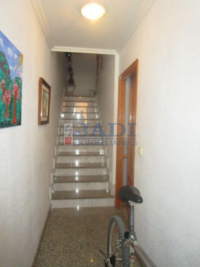 For sale of flat in Valdepeñas