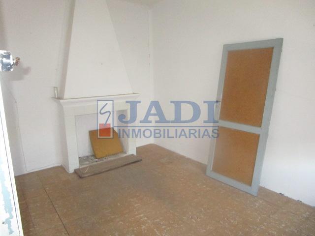 For sale of house in Valdepeñas