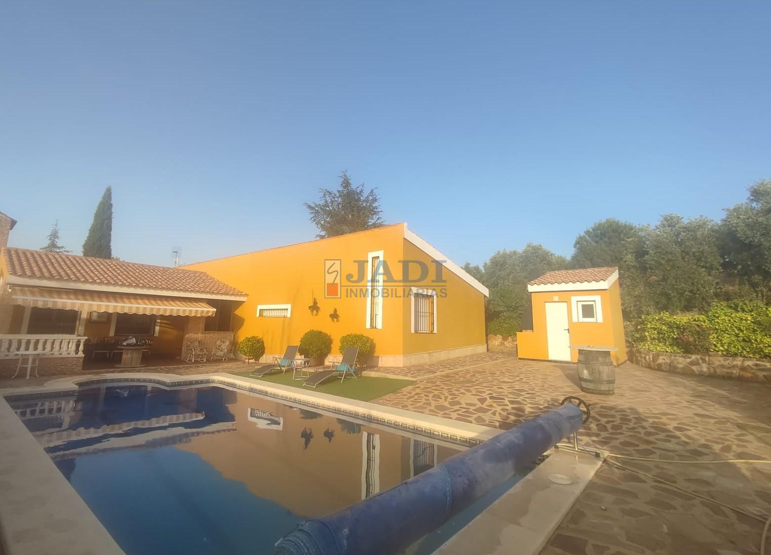 Venta de finca rústica en Valdepeñas