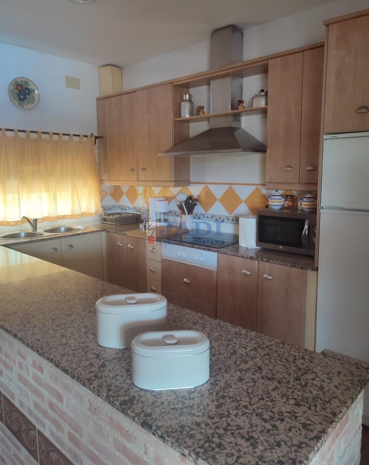 For sale of rural property in Valdepeñas