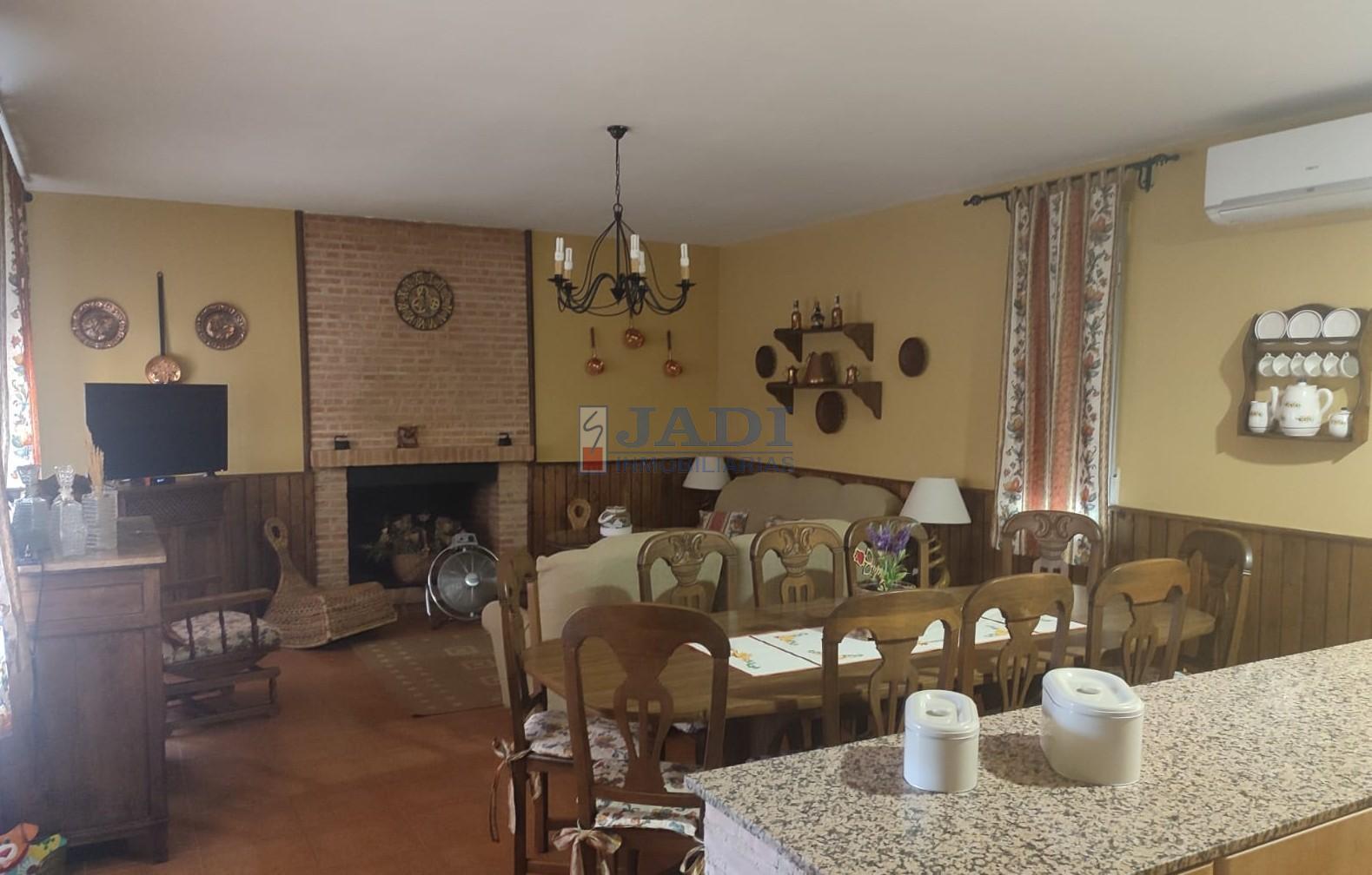 For sale of rural property in Valdepeñas