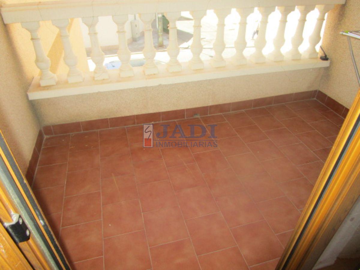 For sale of house in Valdepeñas