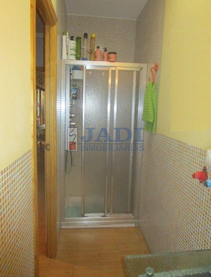 Venta de casa en Valdepeñas