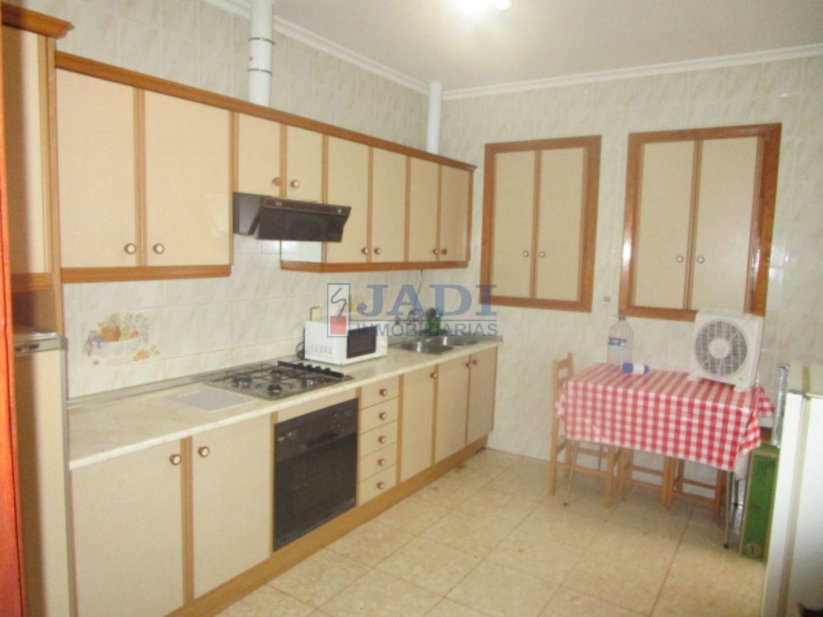 For rent of house in Valdepeñas