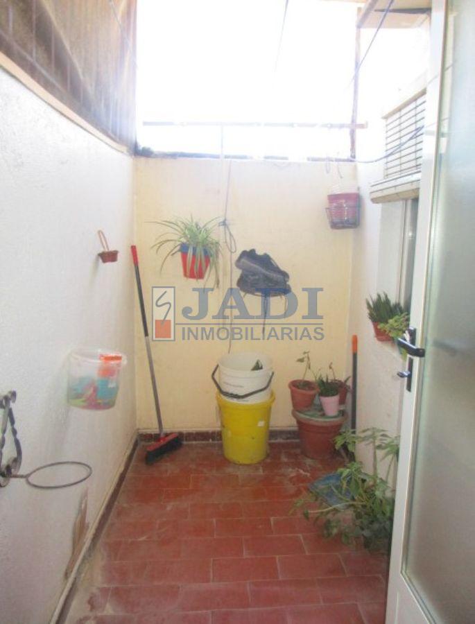 For sale of flat in Valdepeñas