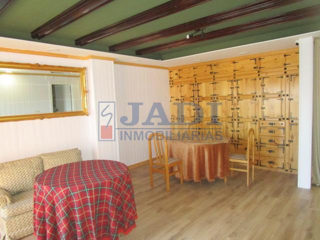 For sale of flat in Valdepeñas