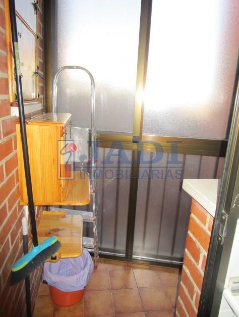 For sale of flat in Valdepeñas