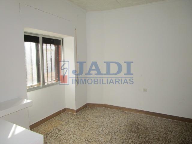 Venda de casa a Valdepeñas