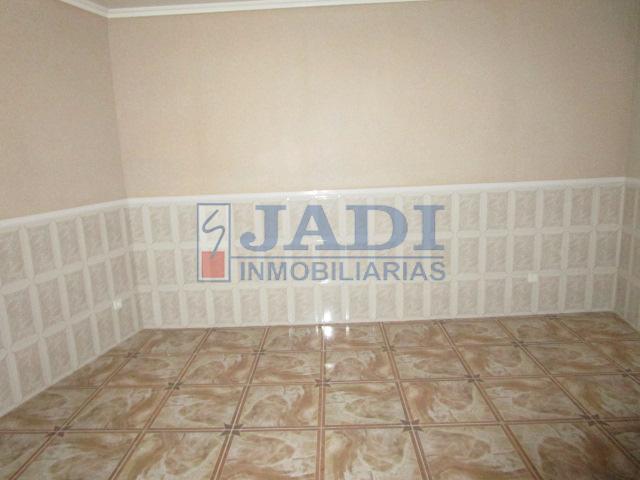 Venta de casa en Valdepeñas
