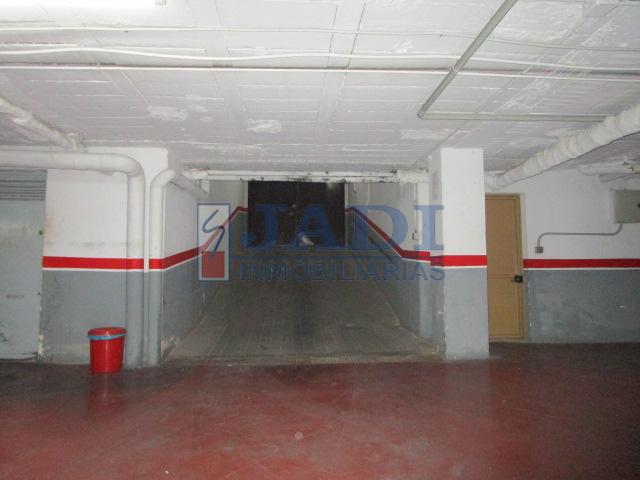 For sale of flat in Valdepeñas