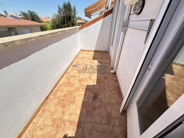 For rent of penthouse in Valdepeñas