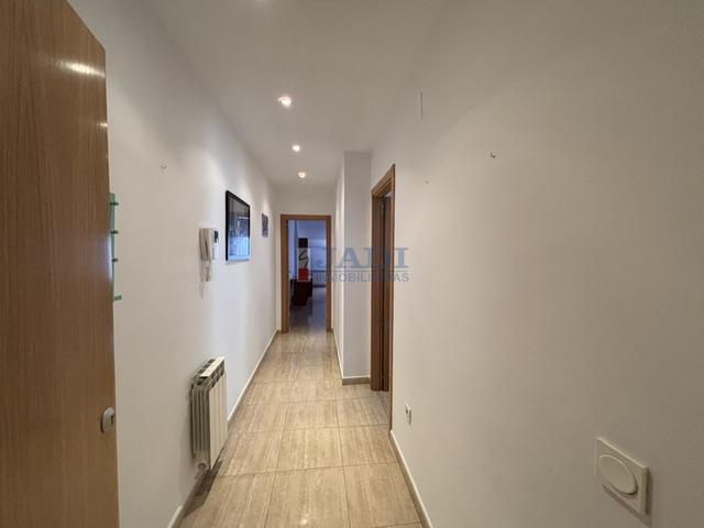 For rent of penthouse in Valdepeñas