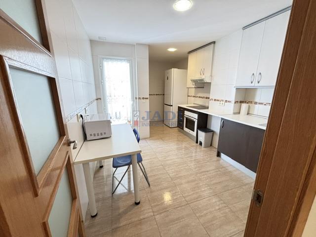 For rent of penthouse in Valdepeñas