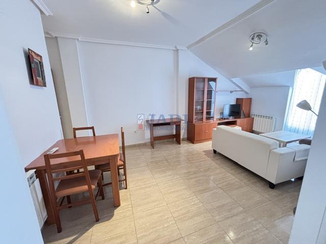 For rent of penthouse in Valdepeñas