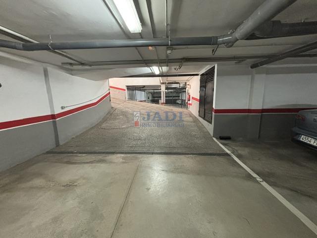 For rent of penthouse in Valdepeñas