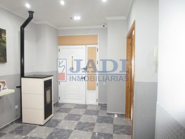 Venta de casa en Valdepeñas