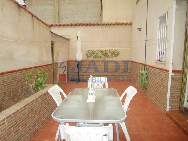 Venta de casa en Valdepeñas