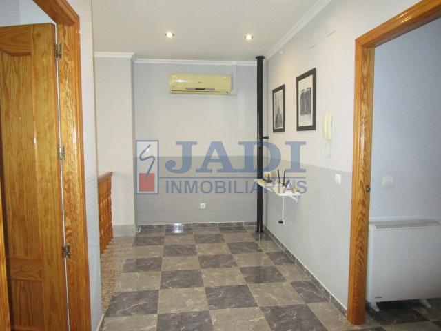 Venta de casa en Valdepeñas