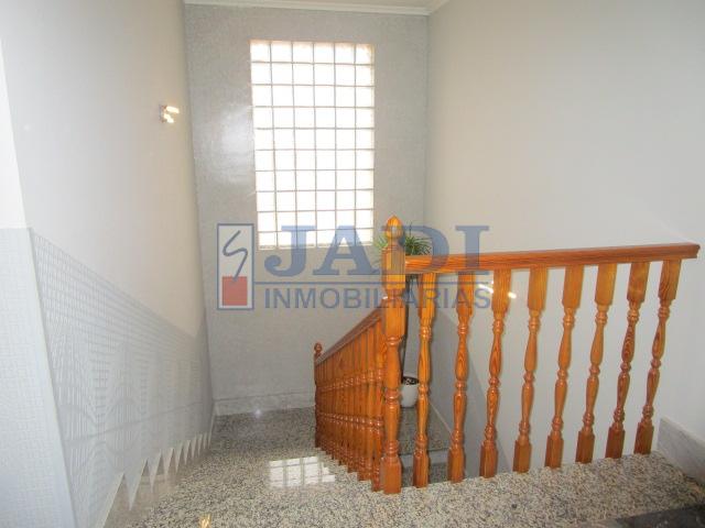 Venta de casa en Valdepeñas