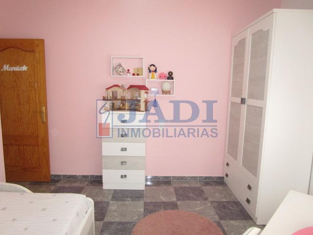 Venta de casa en Valdepeñas