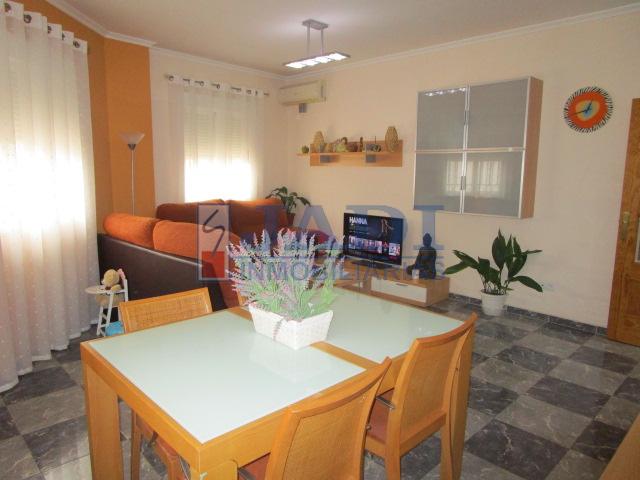 Venta de casa en Valdepeñas
