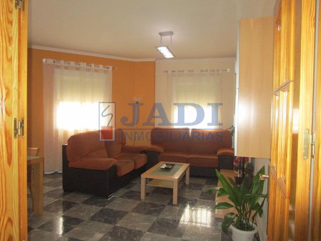 Venta de casa en Valdepeñas
