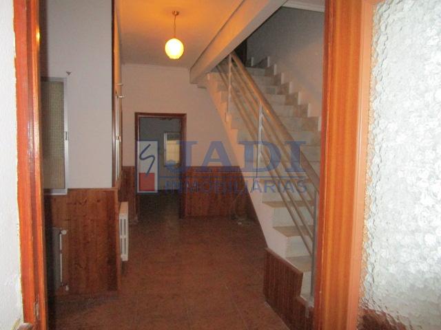 For sale of house in Valdepeñas