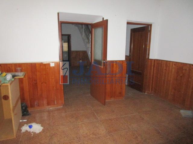 Venta de casa en Valdepeñas