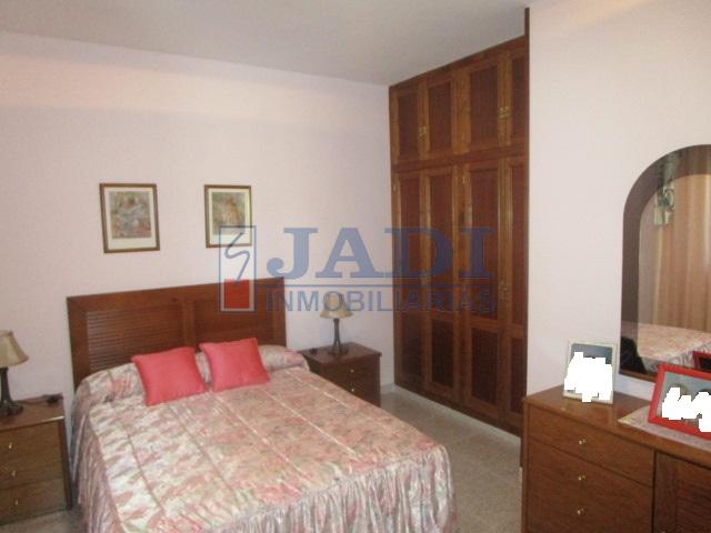 Venta de casa en Castellar de Santiago