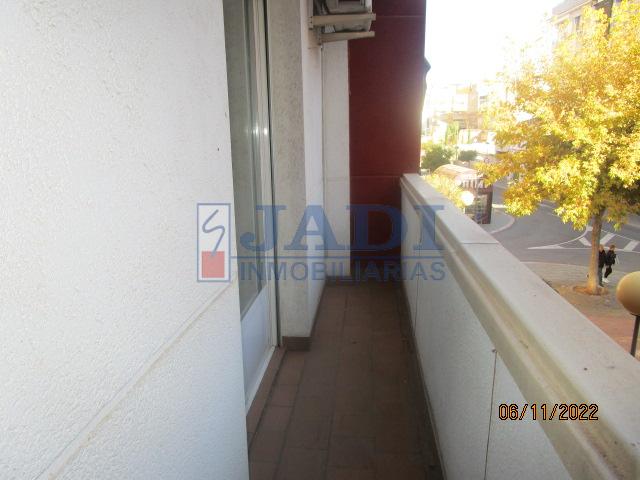 Venta de piso en Valdepeñas