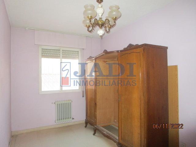 Venta de piso en Valdepeñas