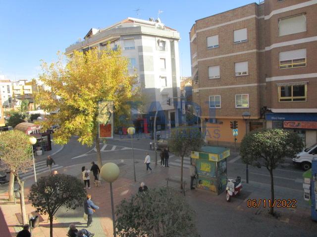 Venta de piso en Valdepeñas