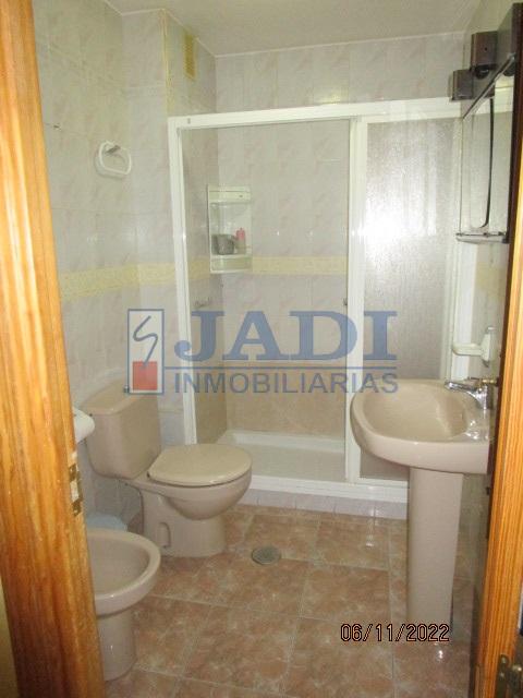 Venta de piso en Valdepeñas