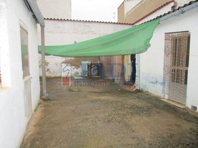 Venta de casa en Valdepeñas