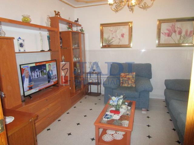 Venta de casa en Valdepeñas