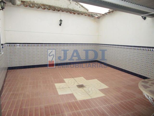 Venta de casa en Valdepeñas