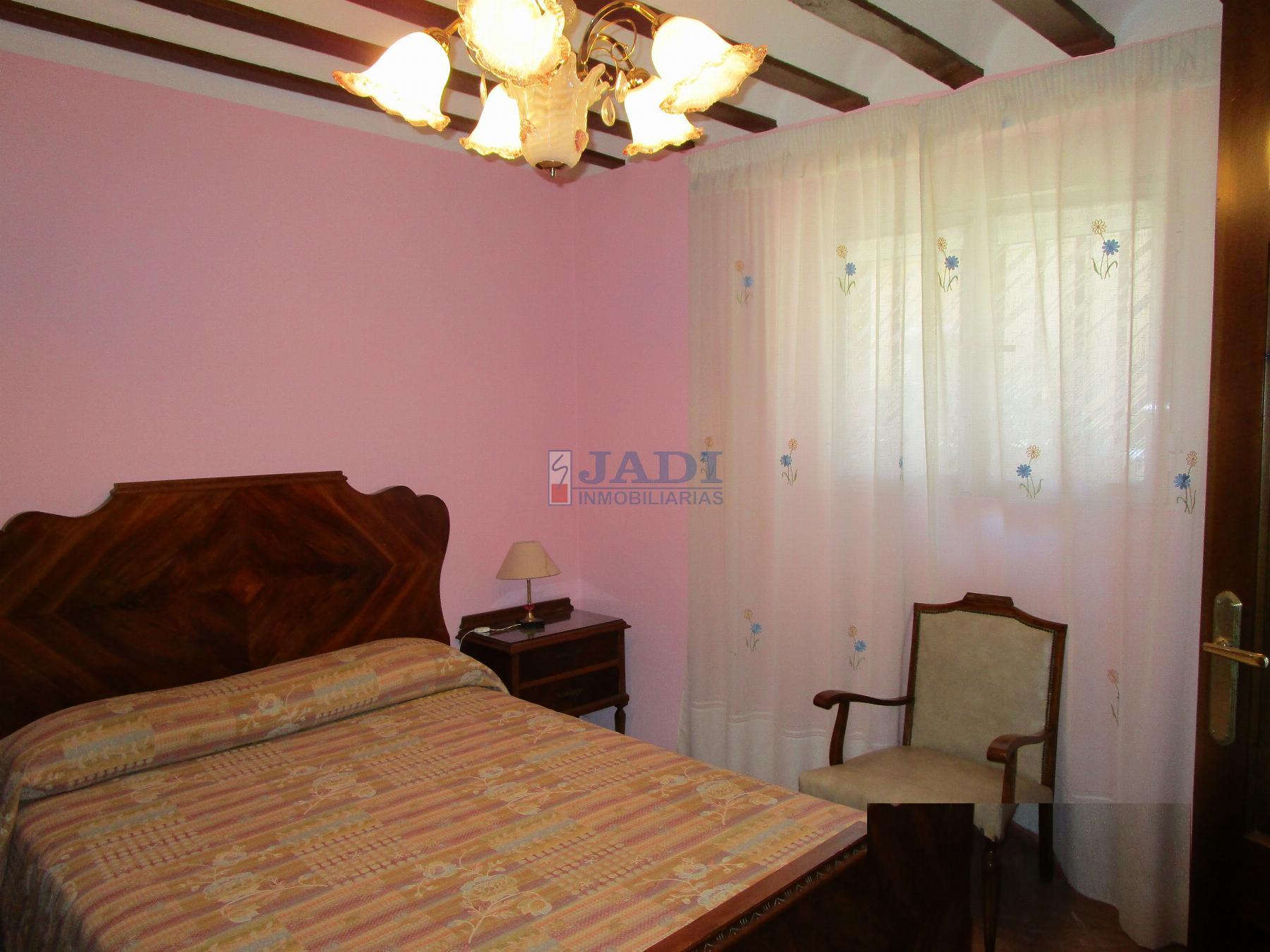 Venta de casa en Valdepeñas