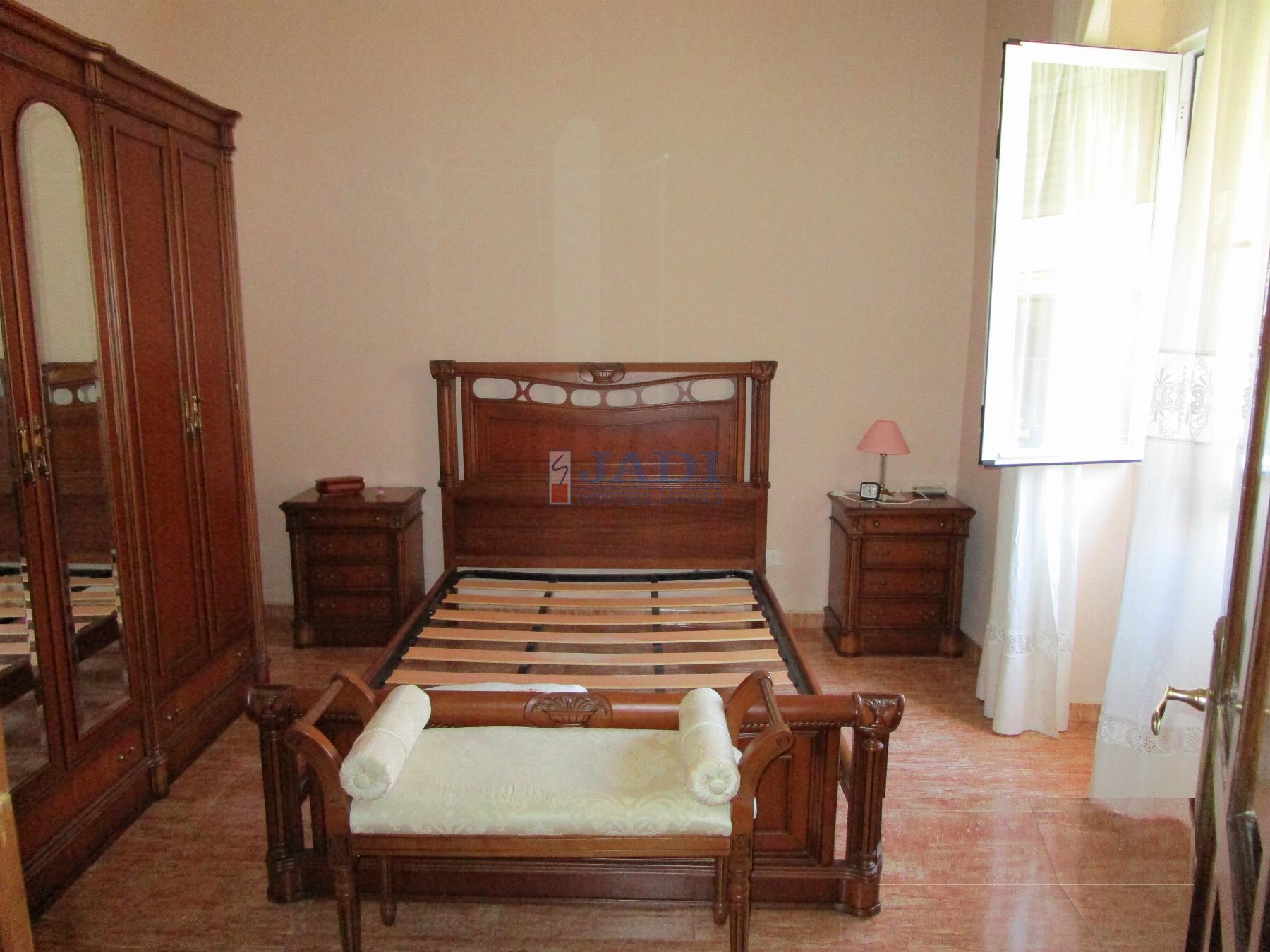 Venta de casa en Valdepeñas
