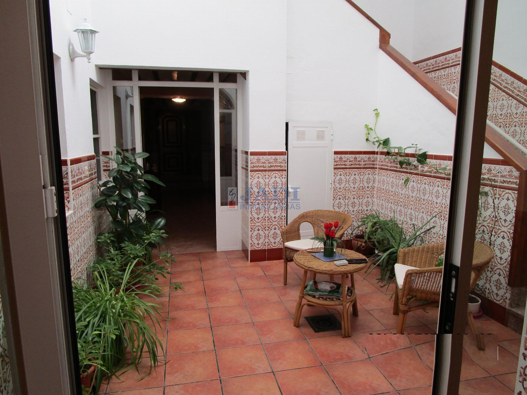 Venta de casa en Valdepeñas