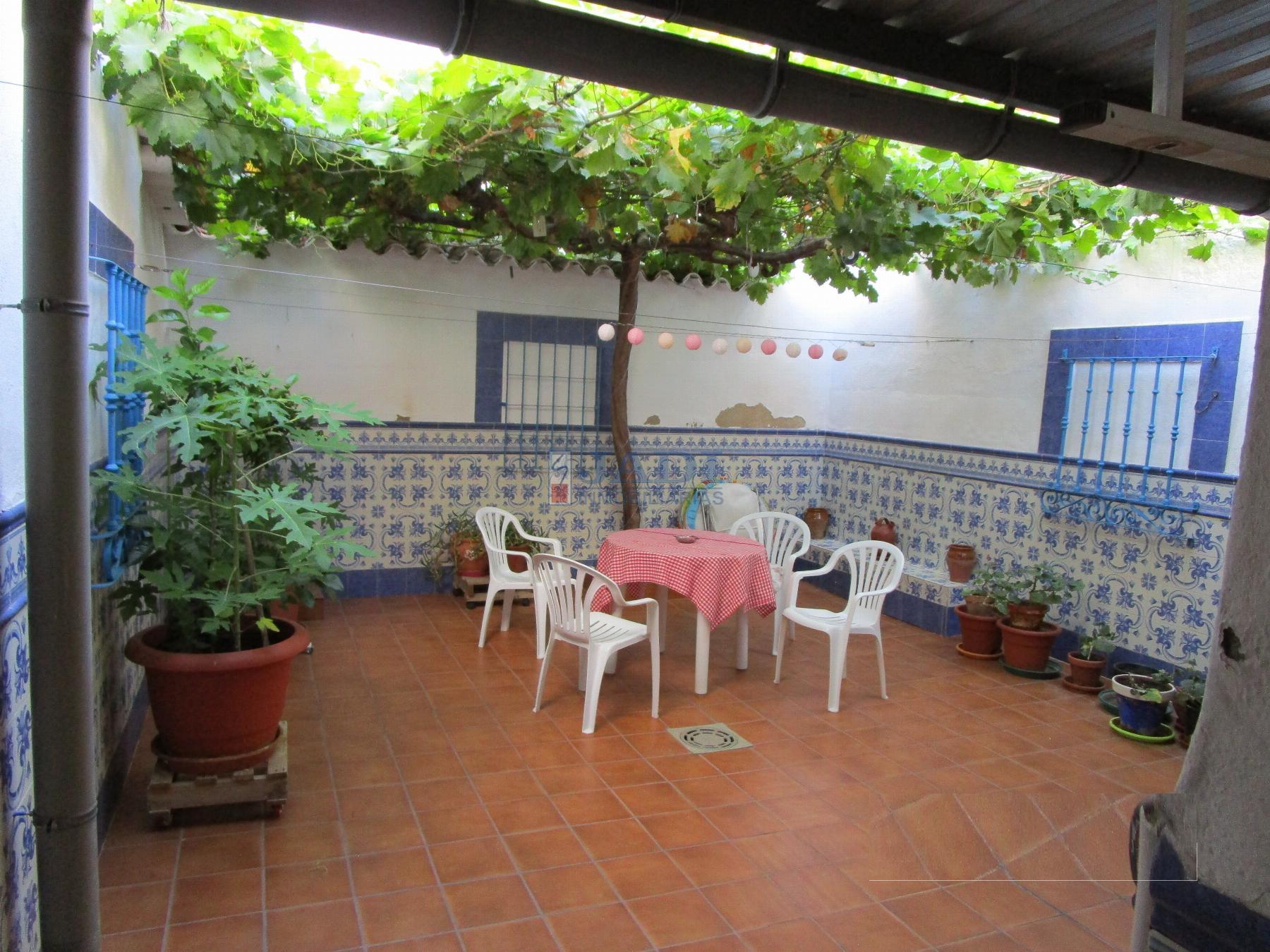 Venta de casa en Valdepeñas