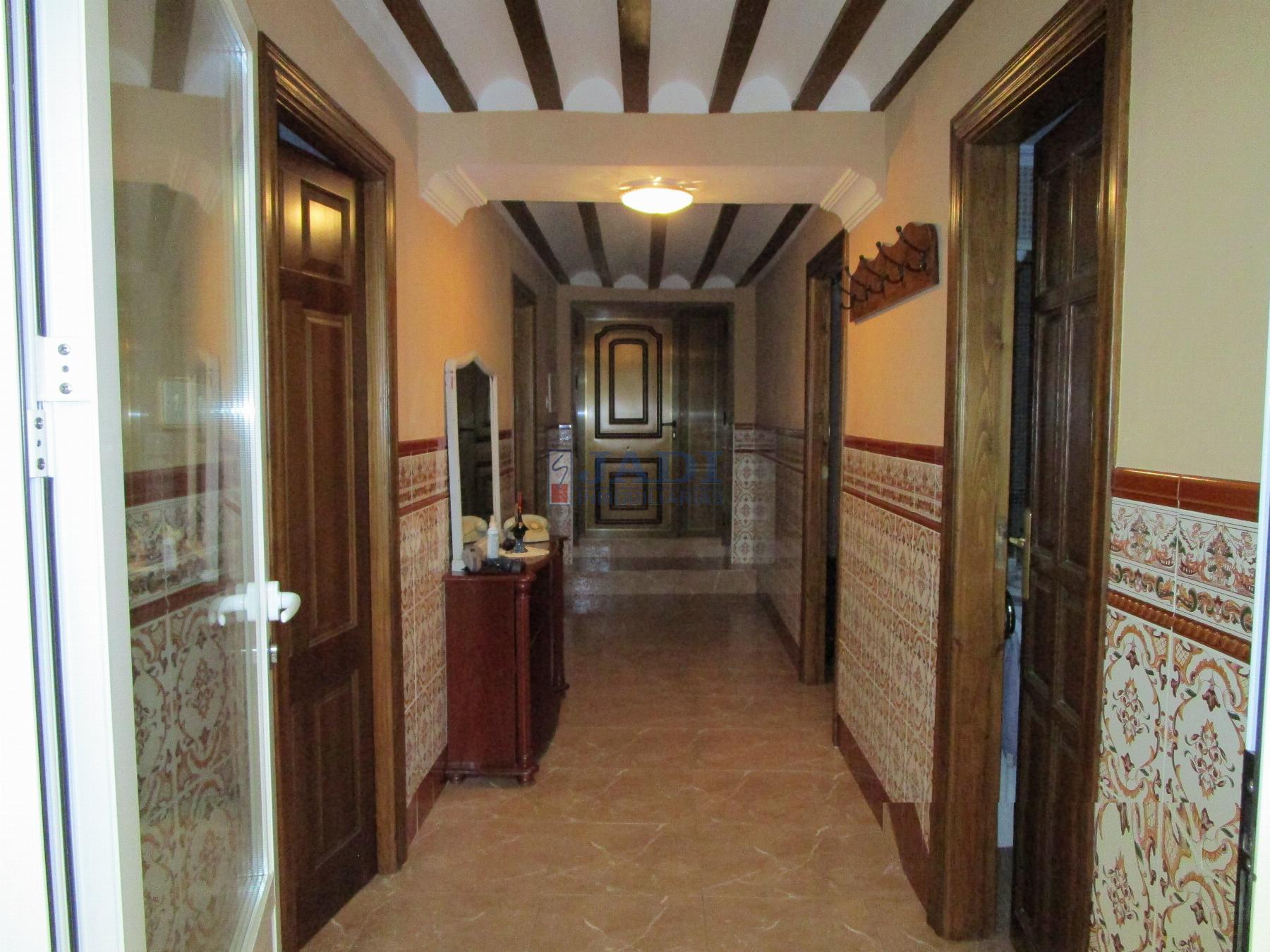 Venta de casa en Valdepeñas