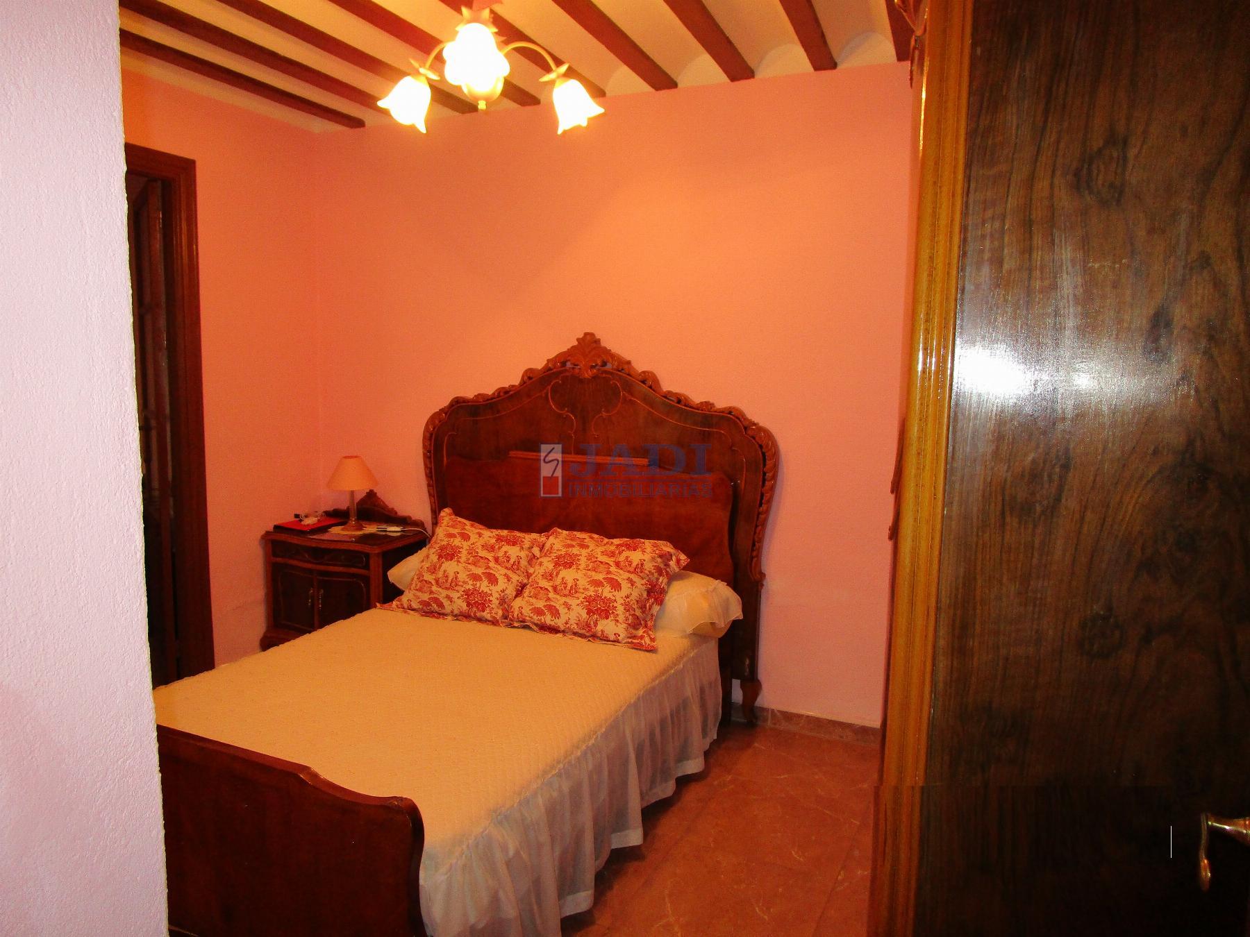 Venta de casa en Valdepeñas