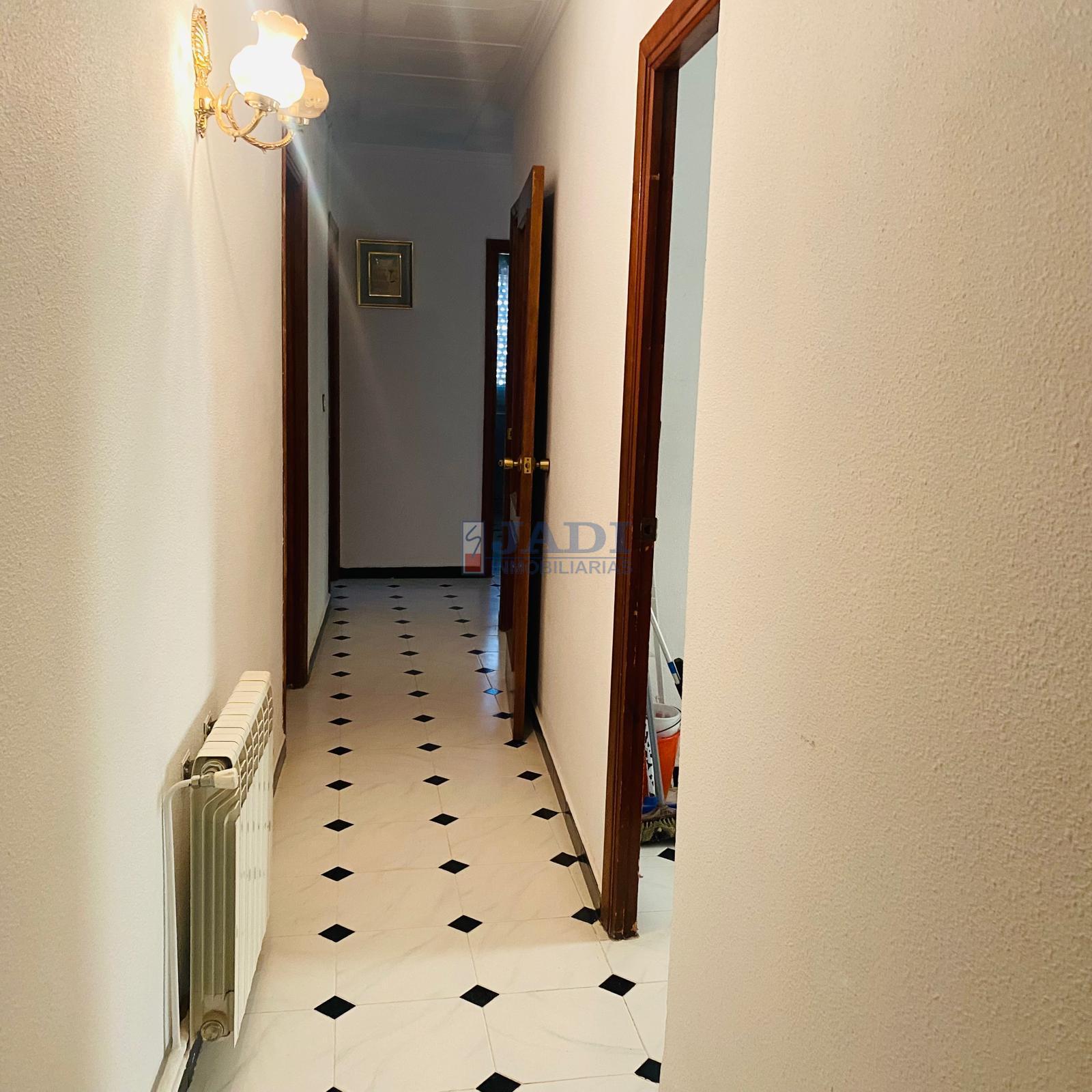 Venta de casa en Valdepeñas