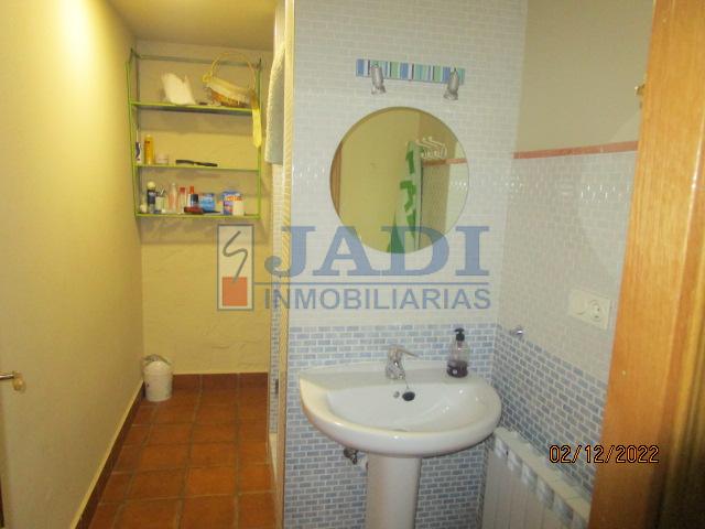 Venta de chalet en Valdepeñas