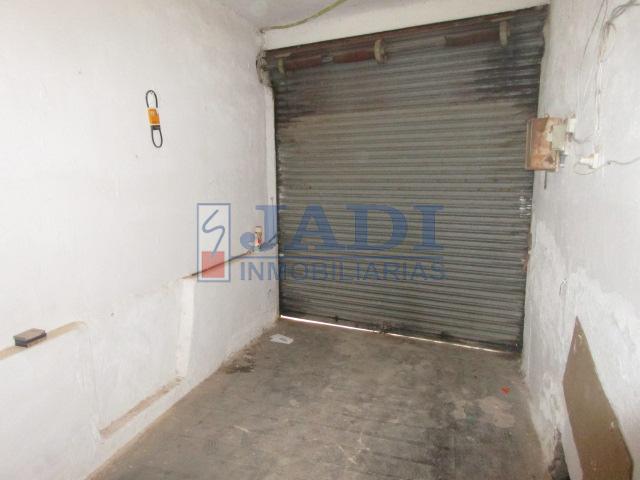 For sale of house in Valdepeñas